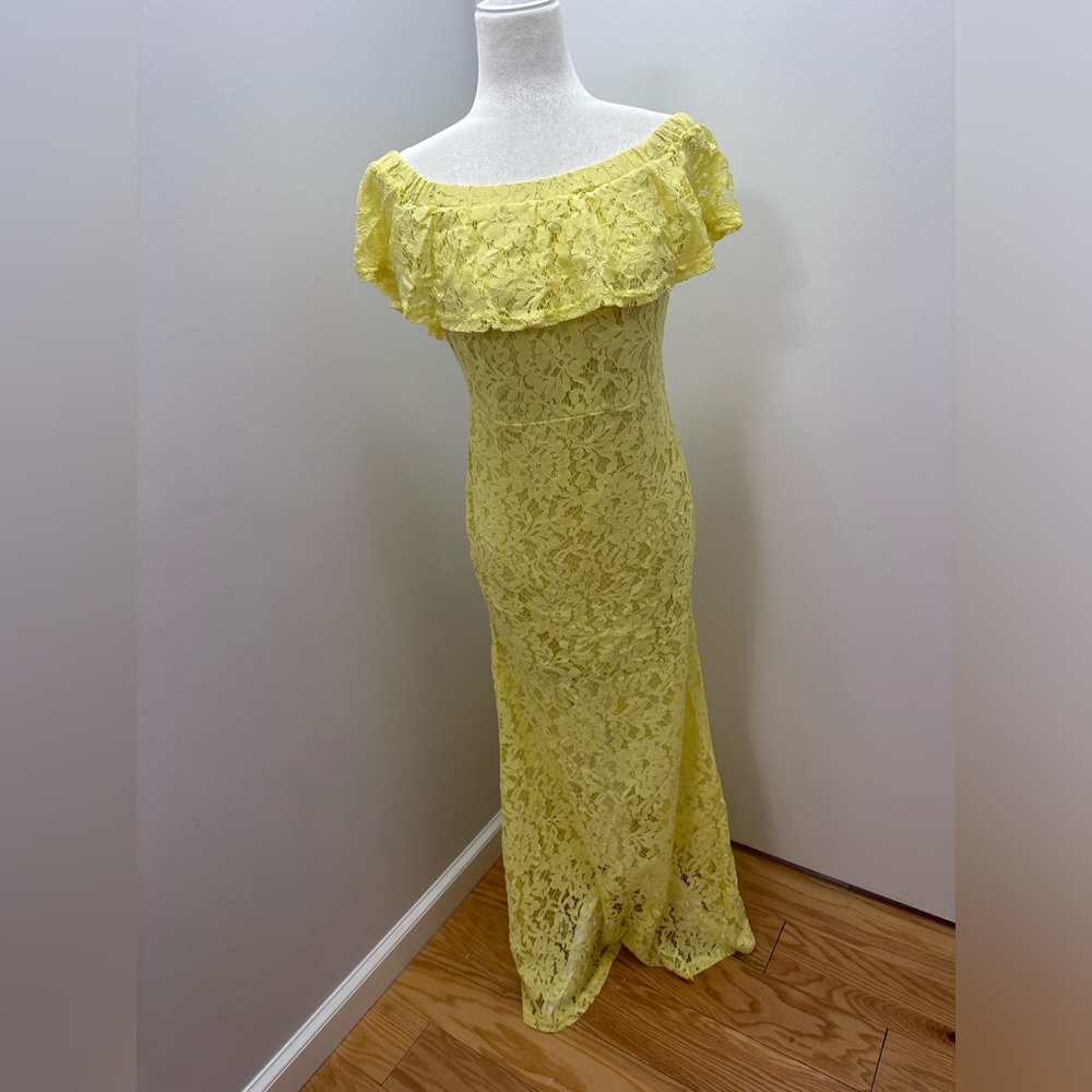 Off Shoulder Lace Dress